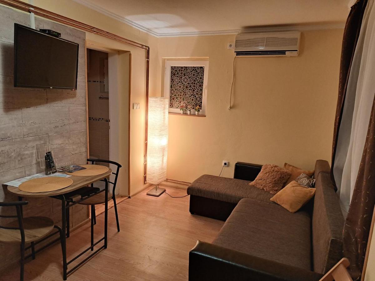 Villa Sunset Guest House Palić Extérieur photo