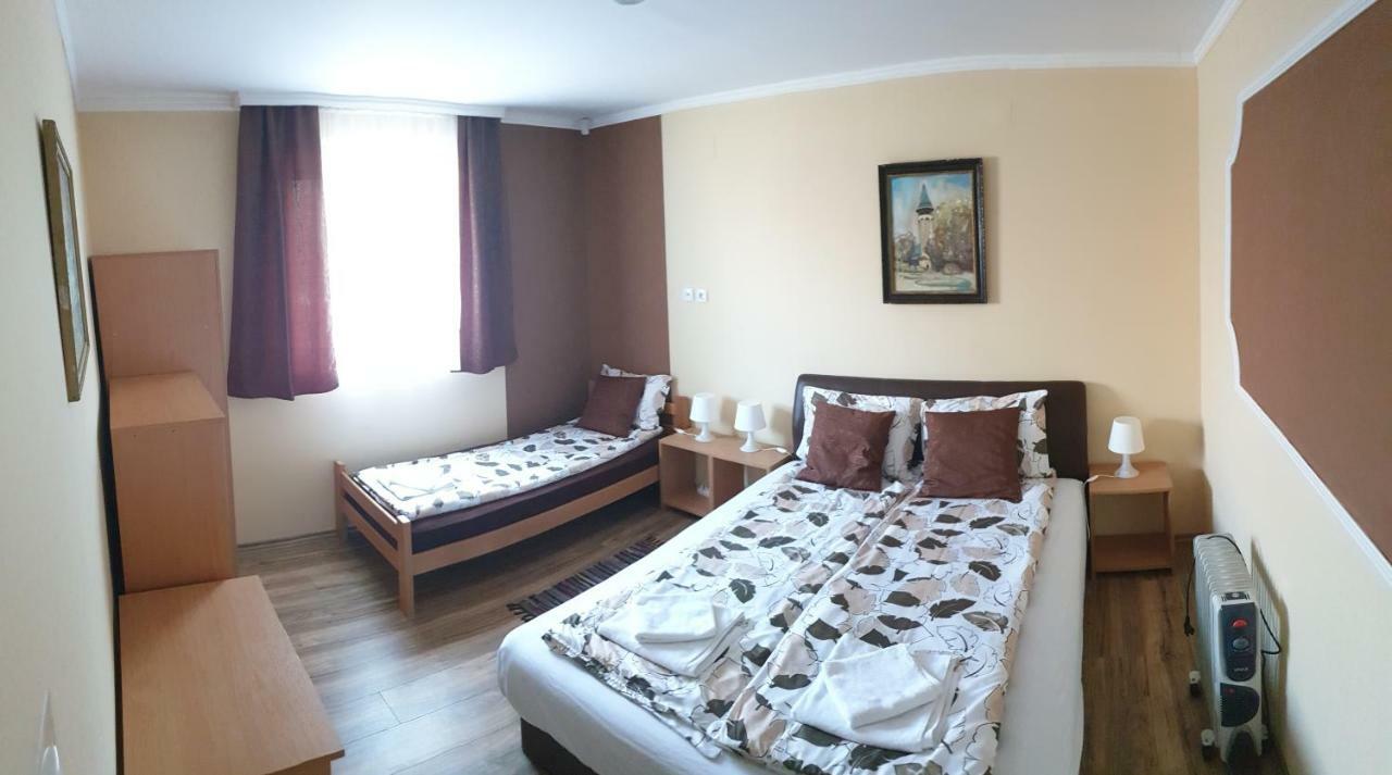 Villa Sunset Guest House Palić Extérieur photo